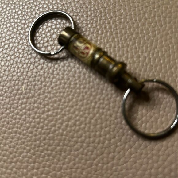 Vintage US Motors Keychain Flawed Heavily Rusted - Picture 4 of 9